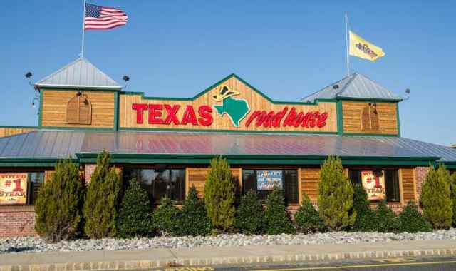 Texas Roadhouse restaurant banner