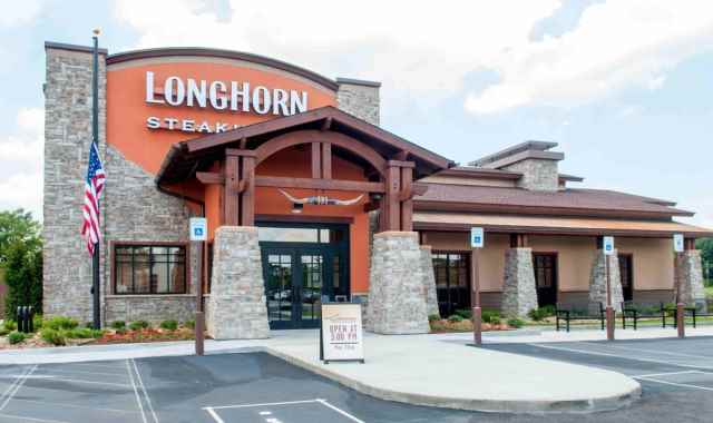 LongHorn Steakhouse restaurant banner