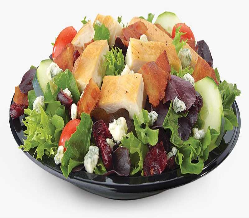BACON BLEU SALAD WITH GRILLED CHICKEN
