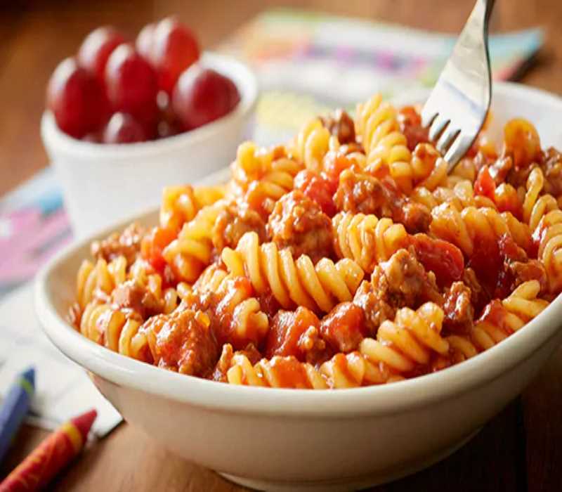 Rotini with Meat Sauce
